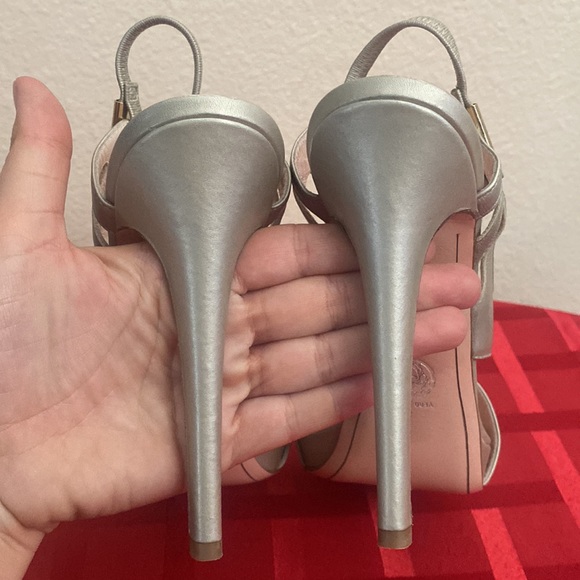 Versace Silver Beige Strappy Heels Never Worn. New Condition. US SIZE 8.5 - Picture 6 of 16